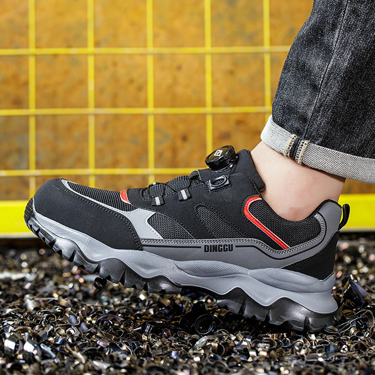 Steel Toe Lightweight Breathable Sneakers for Men Anti-smash Anti-puncture Protection Safety Shoes Rotating Button Work Shoes